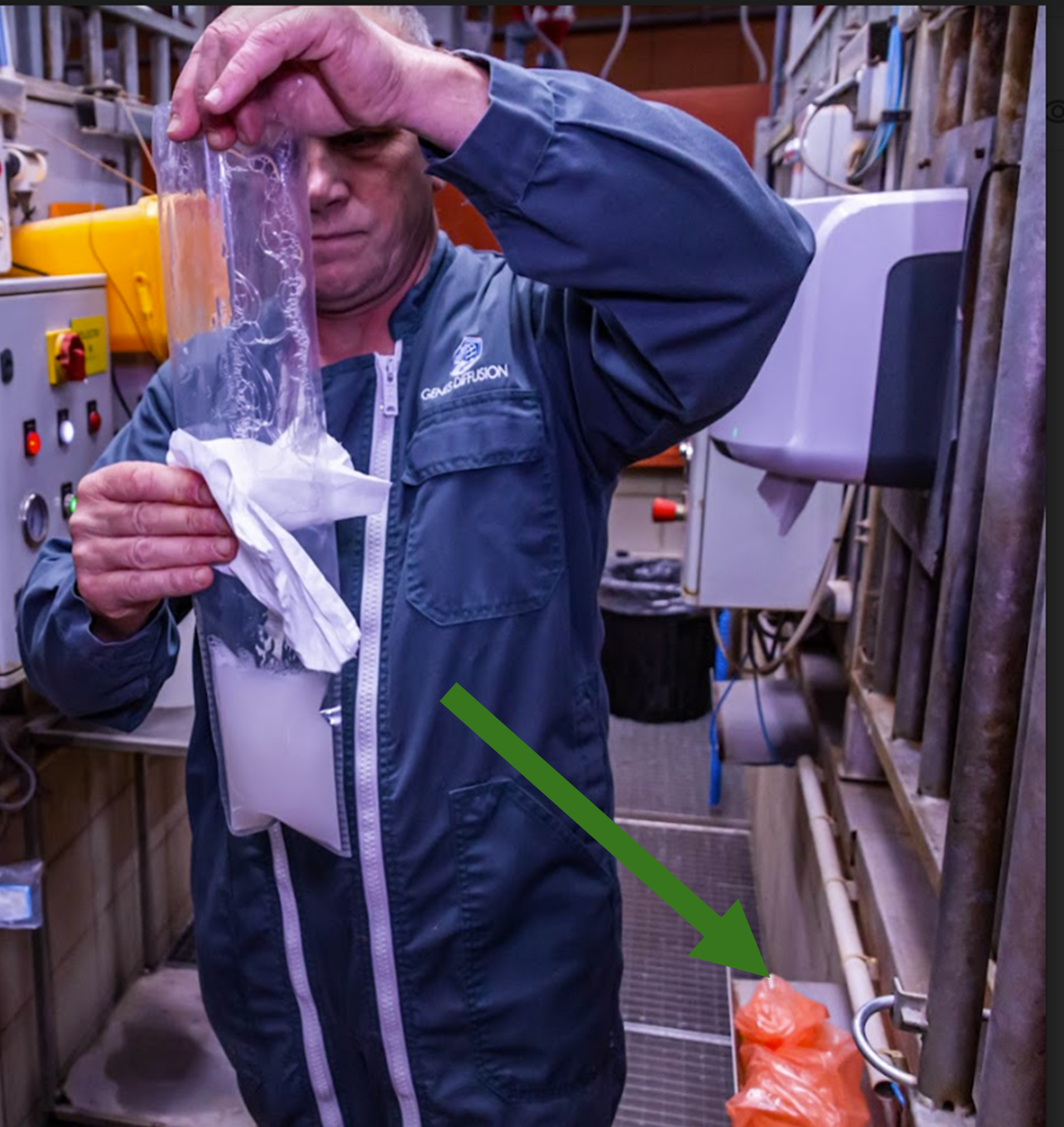 Cleaning bags with boar semen